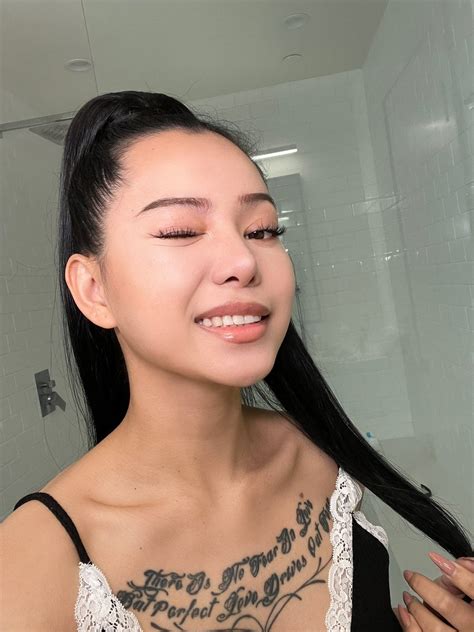 bella poarch gyatt